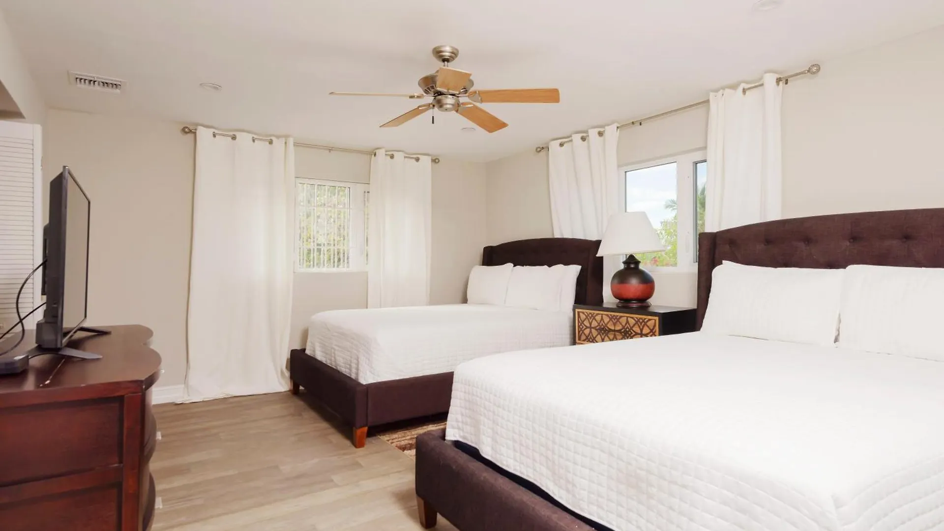 Holiday park Silk Cotton Villas Nassau