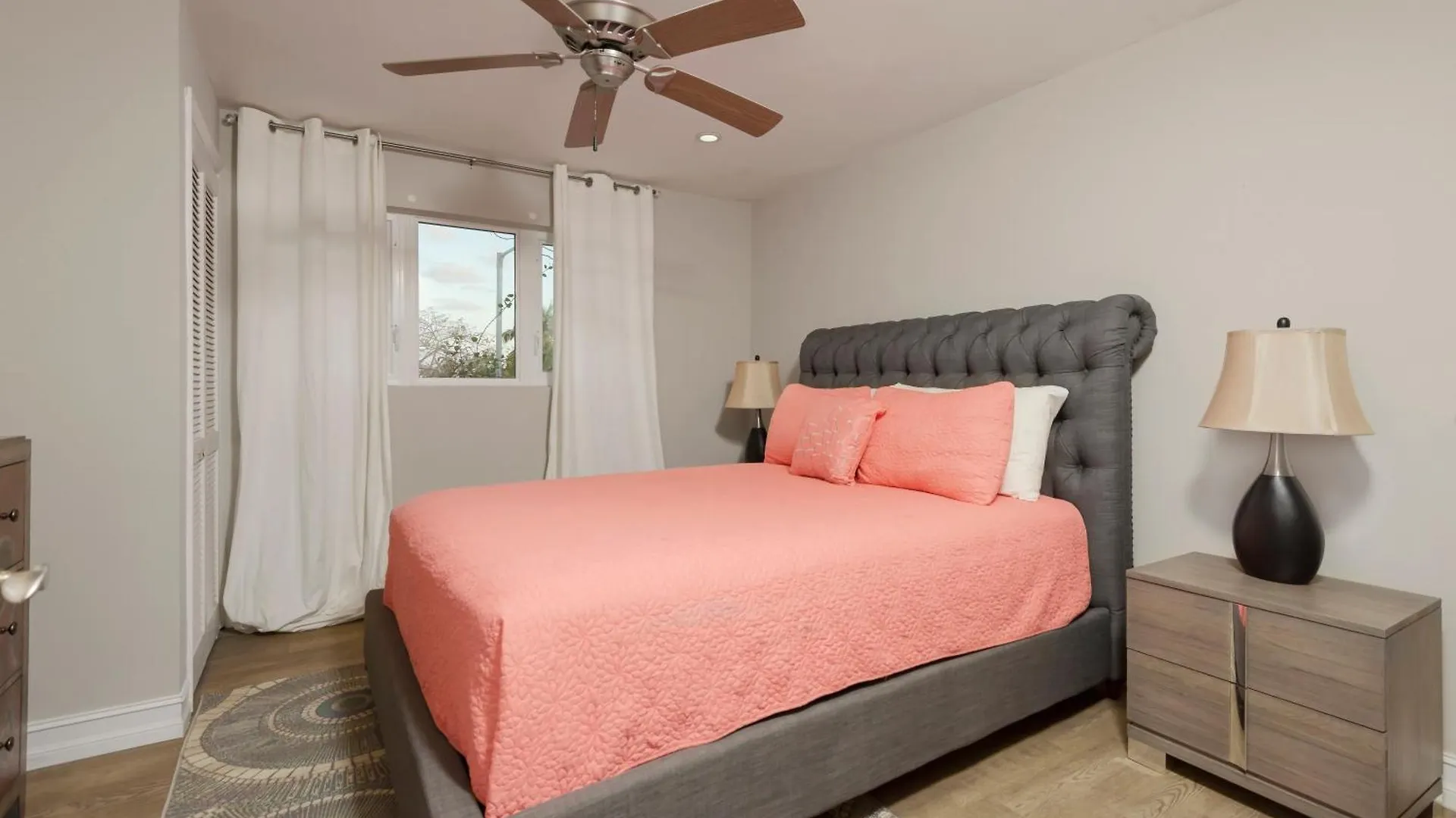 Silk Cotton Villas Nassau Holiday park