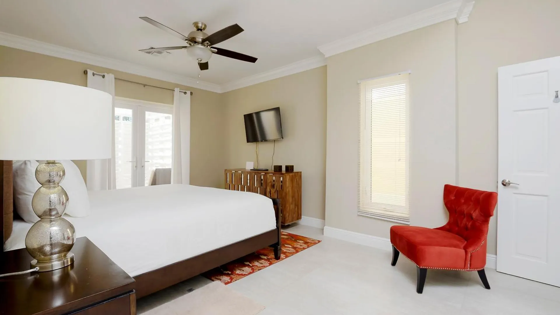 Silk Cotton Villas Nassau Holiday park