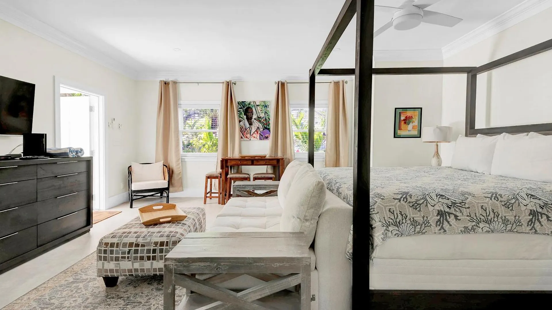 Silk Cotton Villas Nassau 0*,  Bahamas